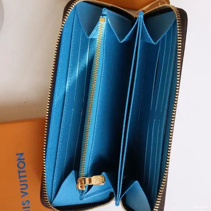 Fashionrepsfam ru Bag LV 2211YA0013 0822